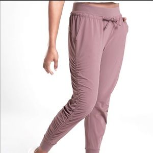 Athleta Attitude Pant, Volcanic Violet 4P